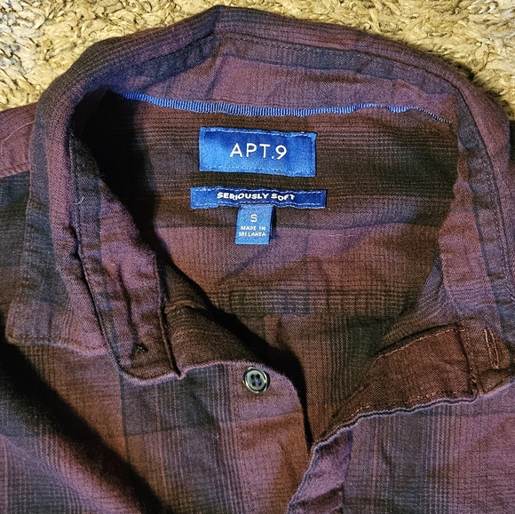 Apt. 9® Seriously Soft Slim-Fit Untucked Stretch Flannel Button-Down Size S - Picture 7 of 7